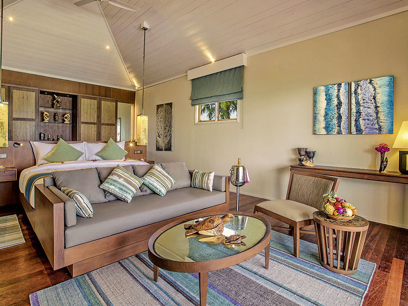 Hurawalhi Island Resort 23