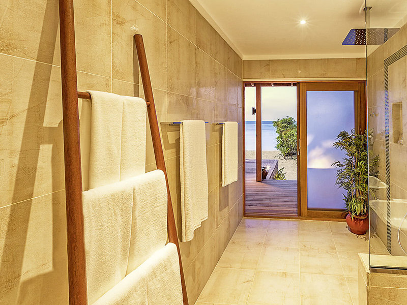 Hurawalhi Island Resort 25