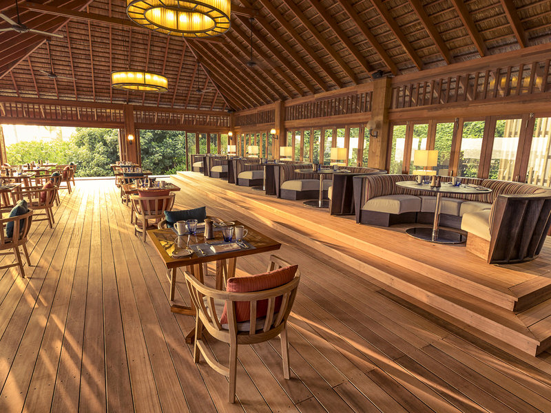 Hurawalhi Island Resort 24