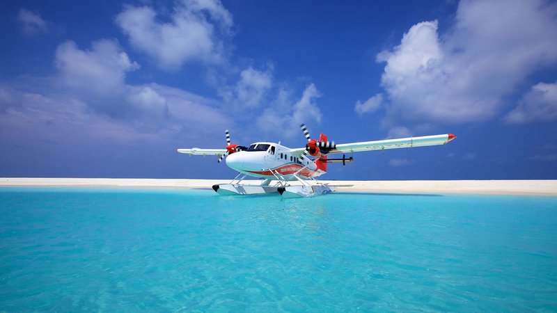 Hurawalhi Island Resort 4