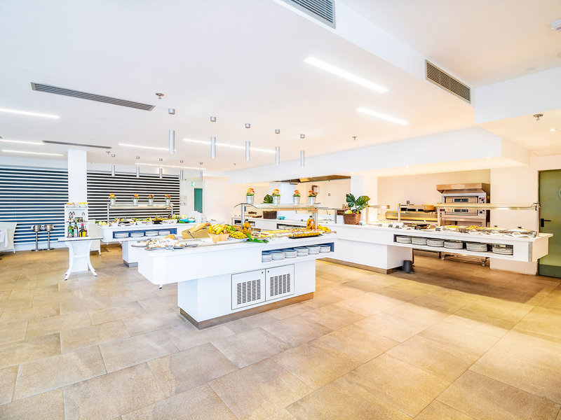 Hotel LIVVO Los Calderones 9