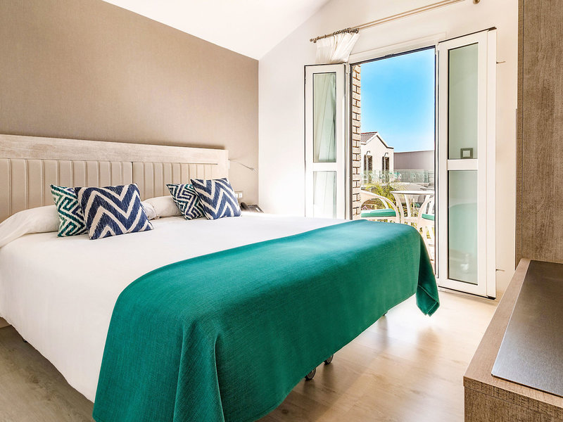 Hotel LIVVO Los Calderones 19