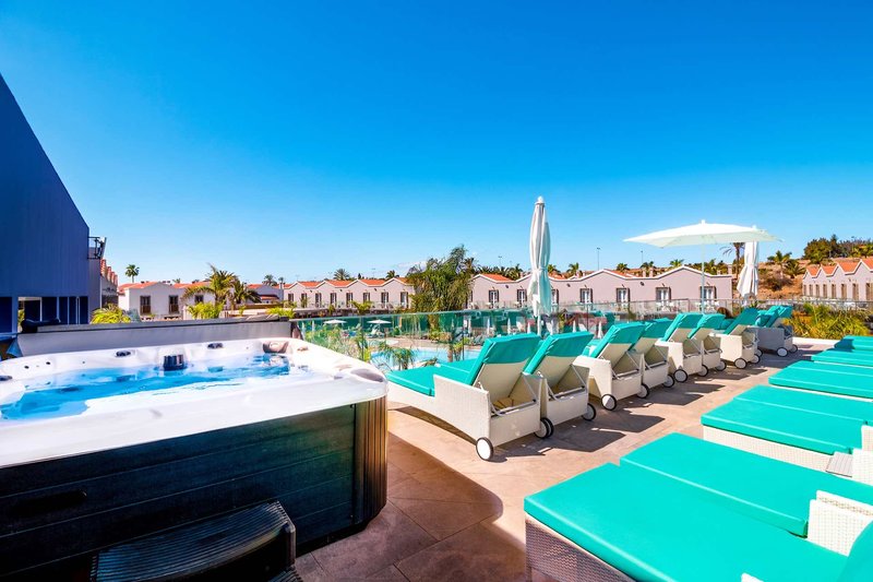 COOEE Los Calderones Hotel Suites - Erwachsenenhotel 8