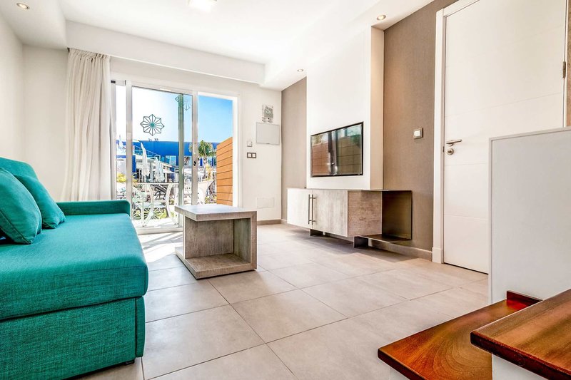 COOEE Los Calderones Hotel Suites - Erwachsenenhotel 19