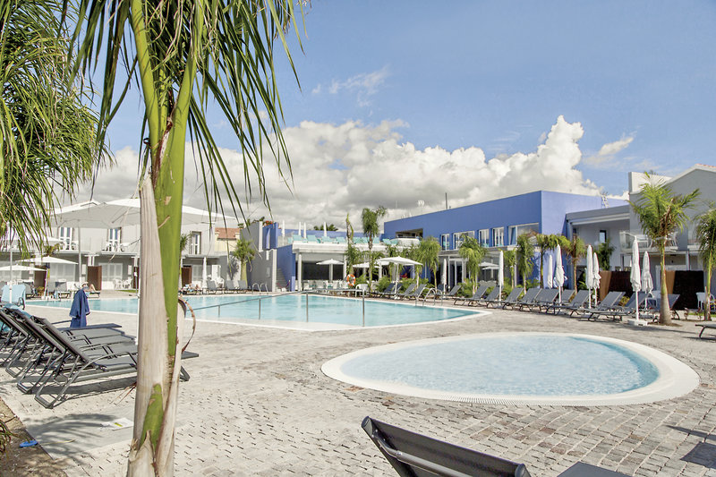 Hotel LIVVO Los Calderones 2