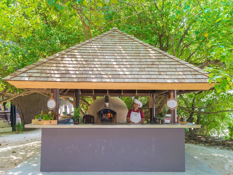 Dhigali Maldives 24
