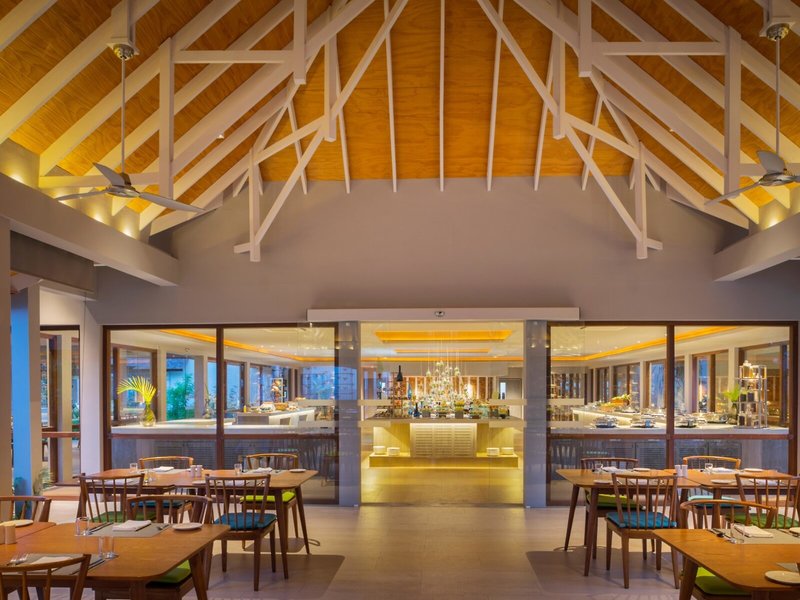 Dhigali Maldives 30