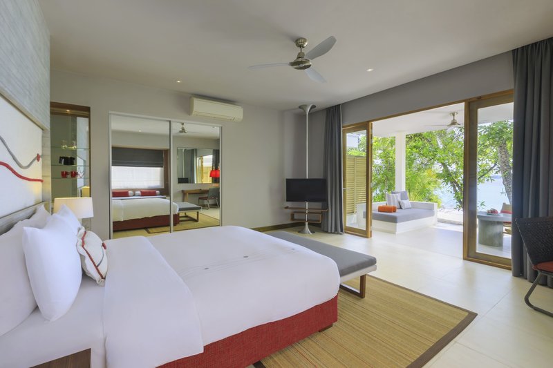 Dhigali Maldives 14