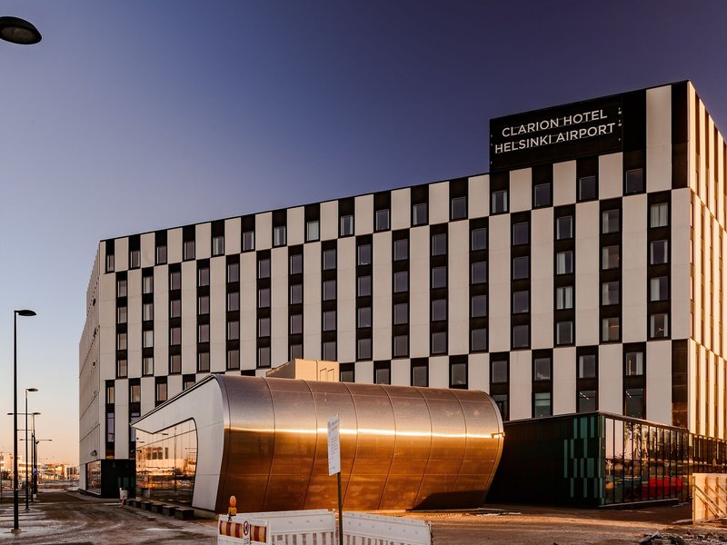 Clarion Hotel Aviapolis 1