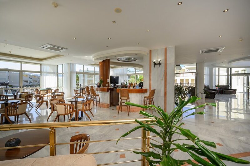 Vantaris Garden & Corner 7