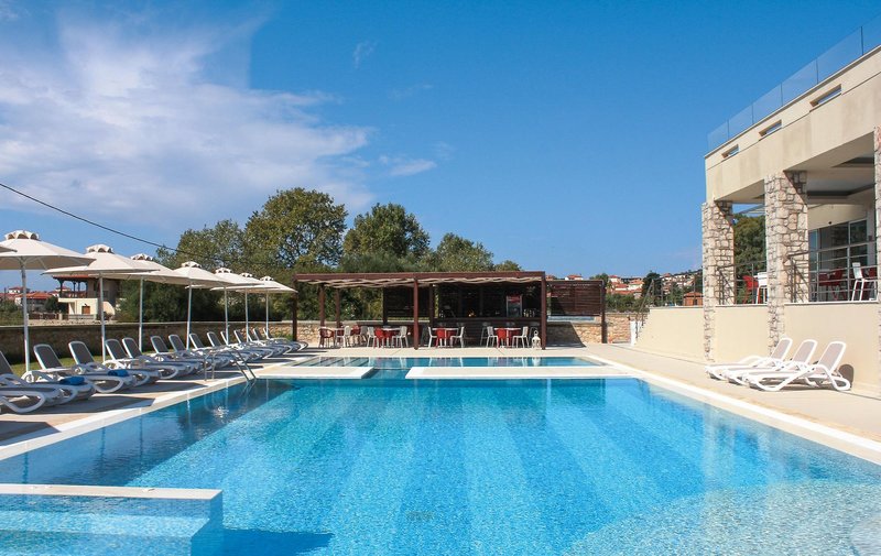 Niriides Luxury Villas 5