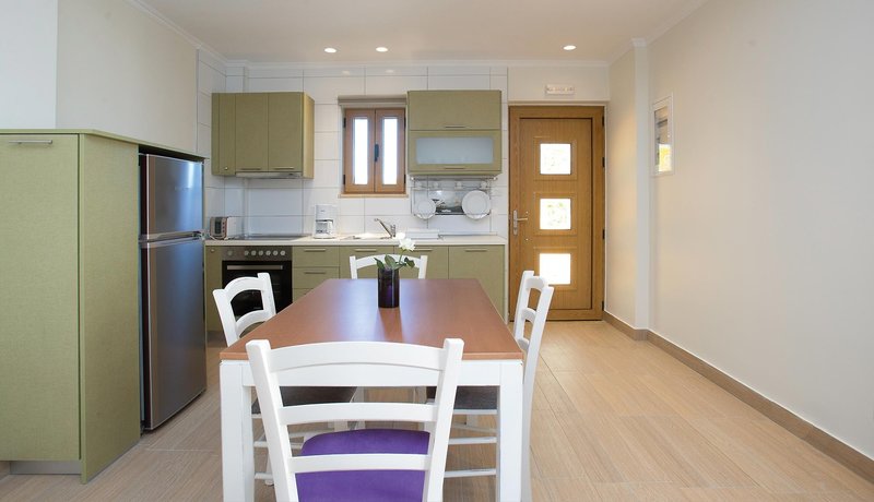 Niriides Luxury Villas 11