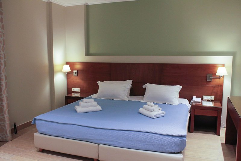 Niriides Luxury Villas 14