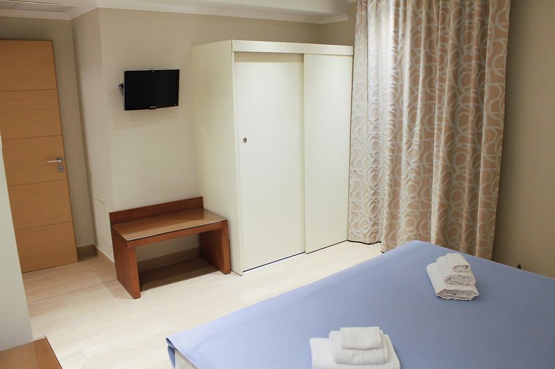 Niriides Luxury Villas 15