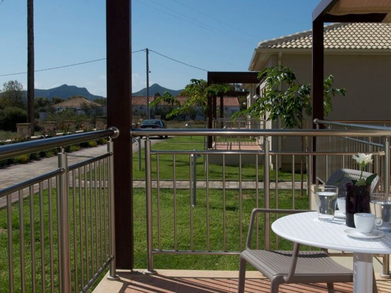 Niriides Luxury Villas 4