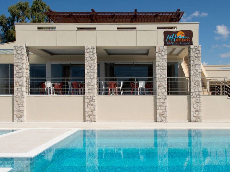 Niriides Luxury Villas 10