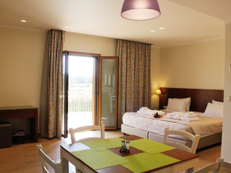 Niriides Luxury Villas 25