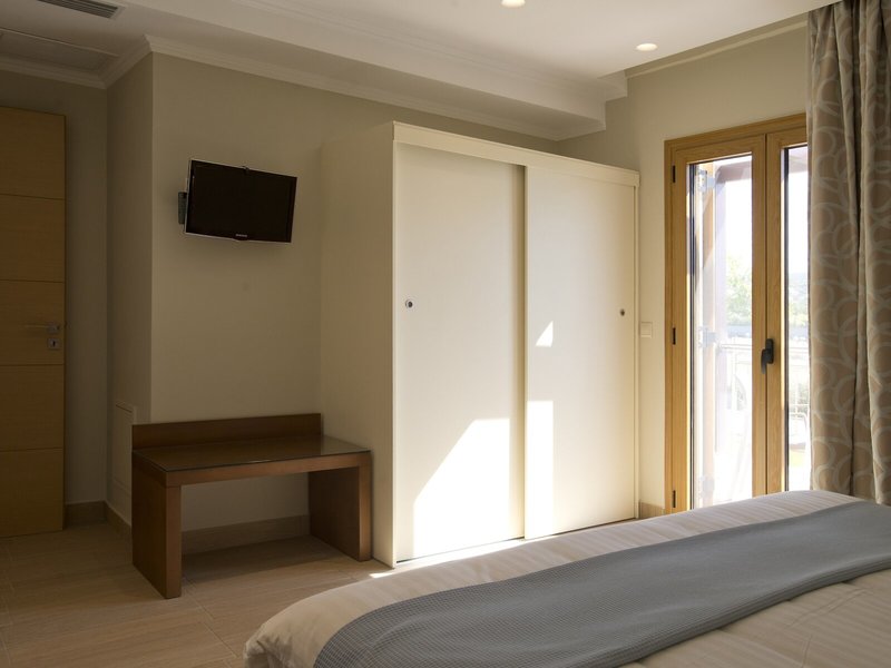 Niriides Luxury Villas 29