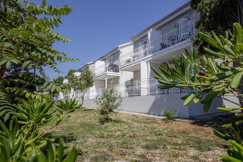 Aminess Bellevue Village 7