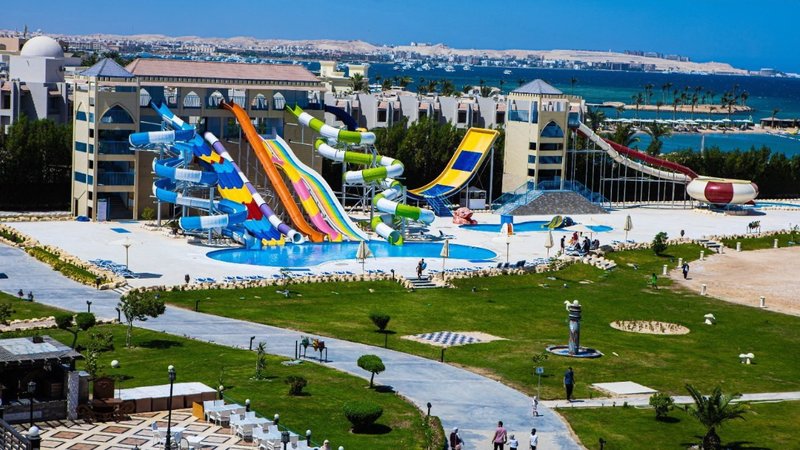 Samra Bay Hotel & Resort 8