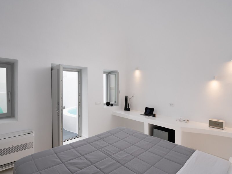 White Concept Caves 6