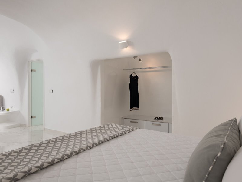 White Concept Caves 7