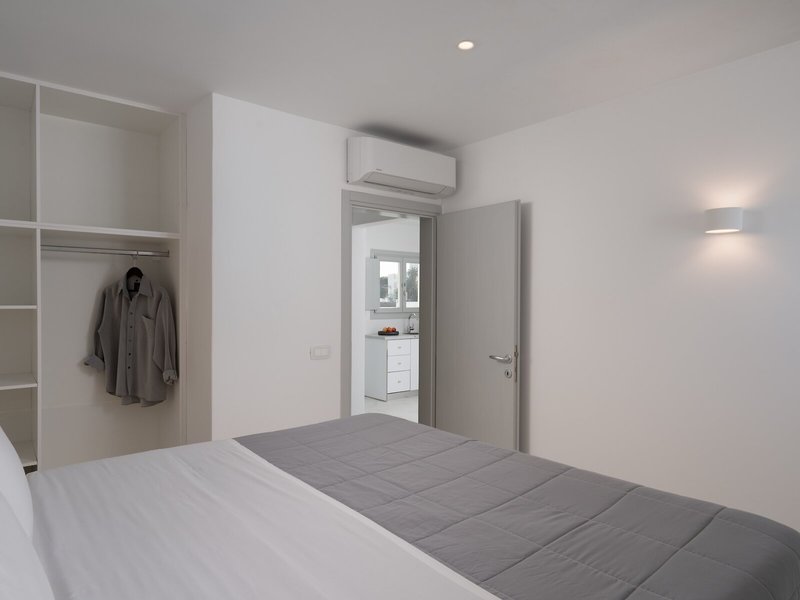 White Concept Caves 9