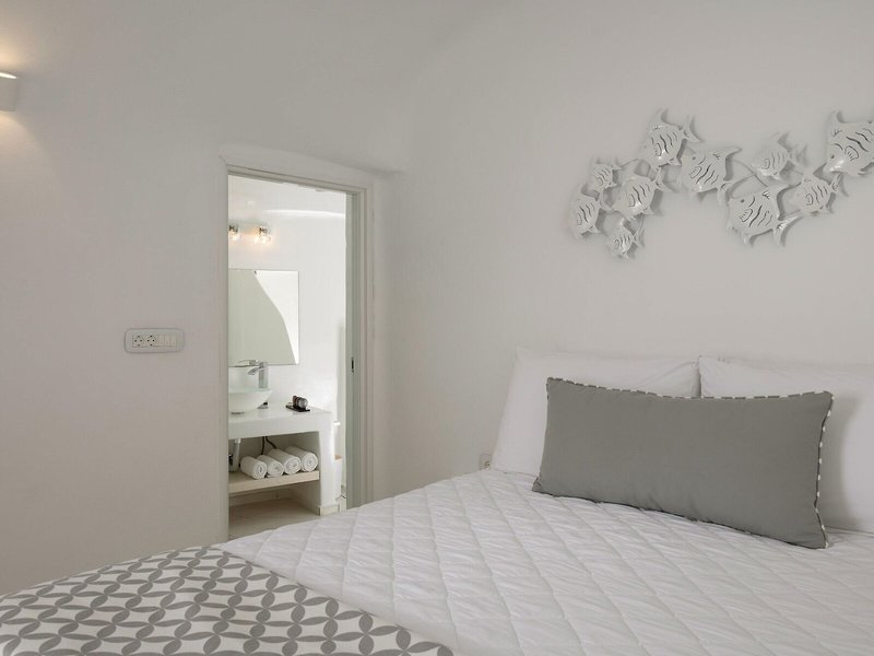 White Concept Caves 14
