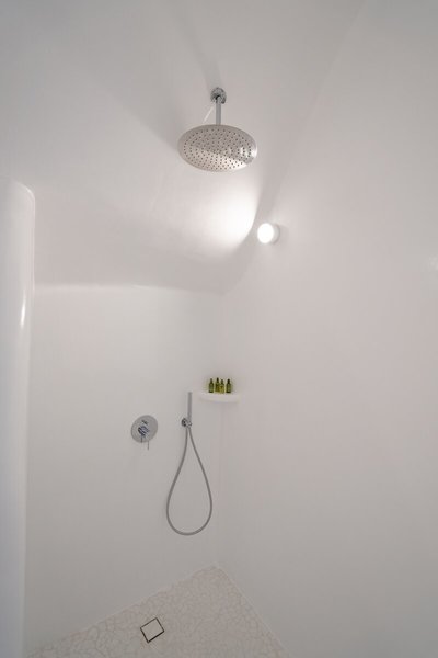 White Concept Caves 16