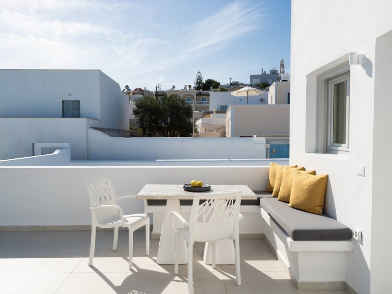 White Concept Caves 24