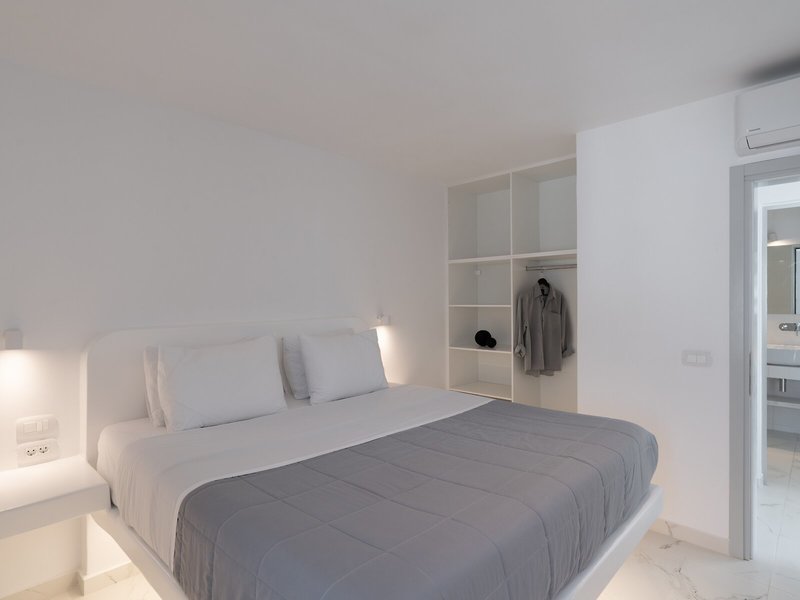 White Concept Caves 28