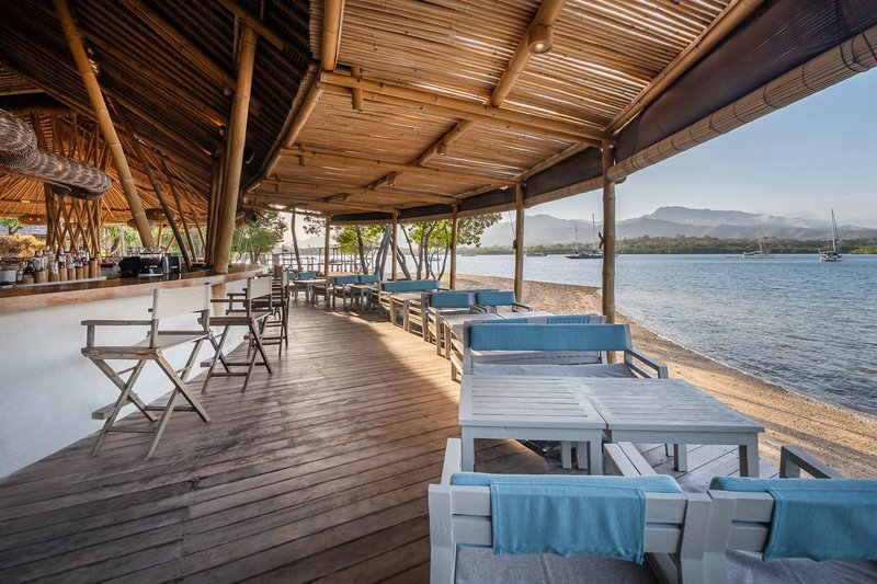 Menjangan Dynasty Resort, Beach Camp & Dive Centre 5