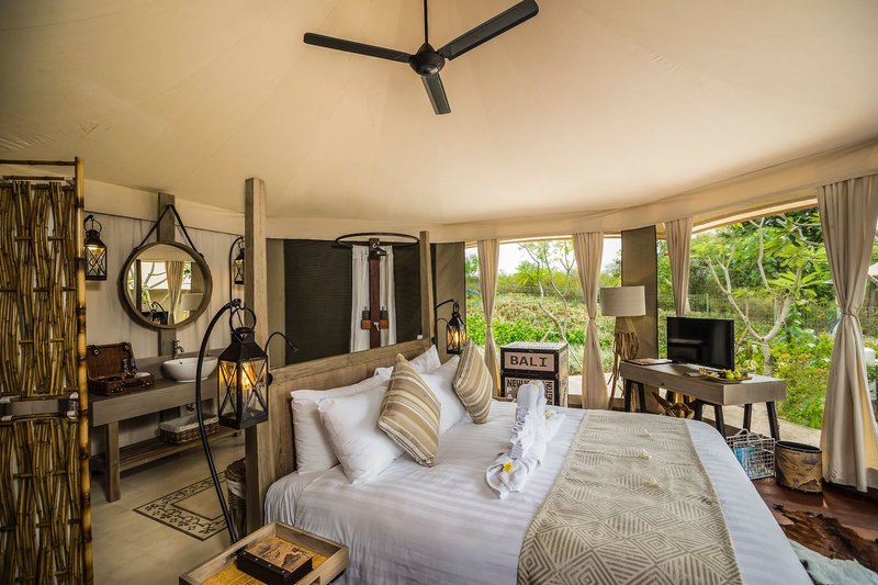 Menjangan Dynasty Resort, Beach Camp & Dive Centre 10