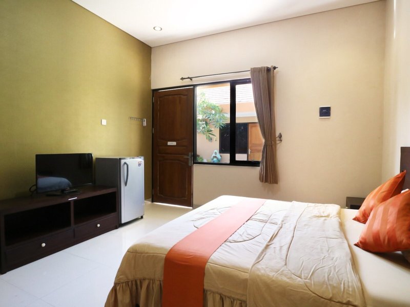Dee Mansion 23