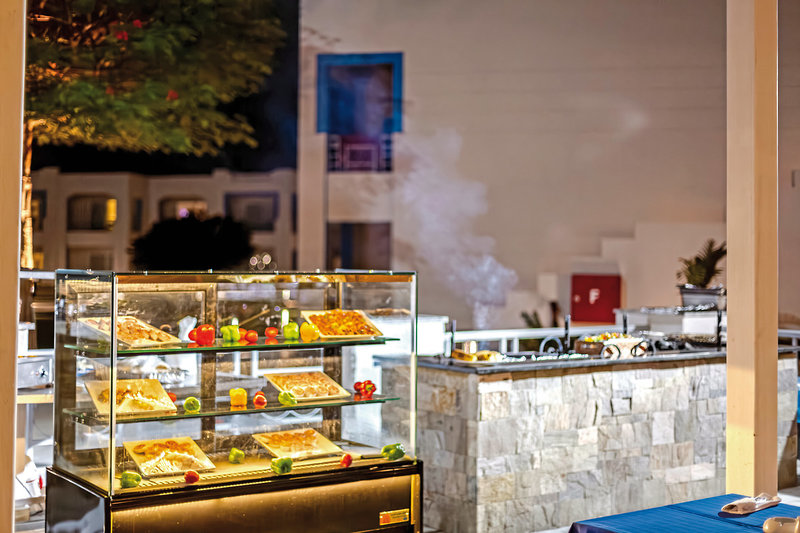 Magic Tulip Beach Resort & Spa 31