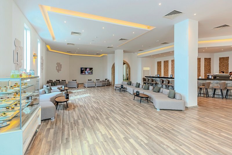 Magic Tulip Beach Resort & Spa 33