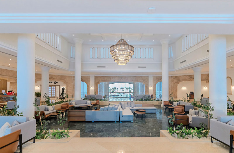 Magic Tulip Beach Resort & Spa 43