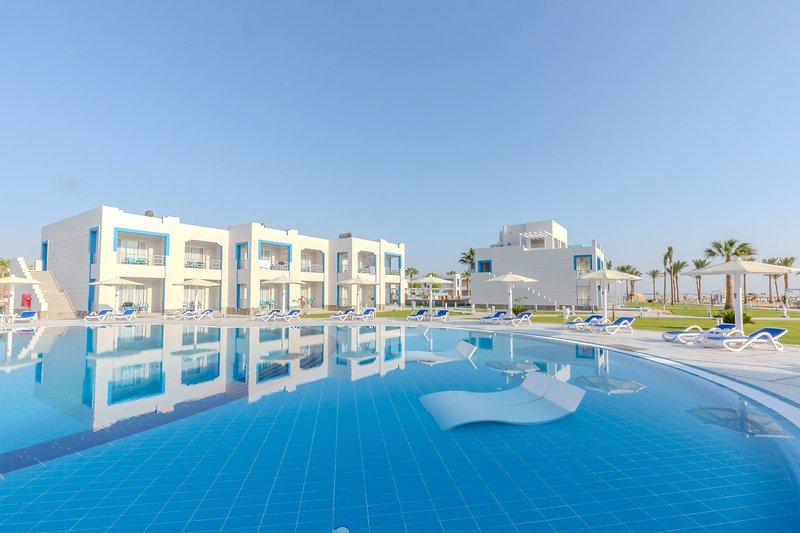 Magic Tulip Beach Resort & Spa 4