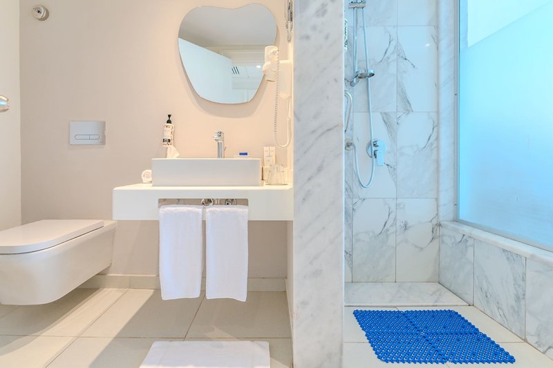 Magic Tulip Beach Resort & Spa 13