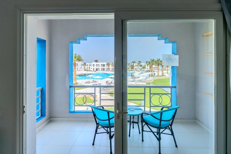 Magic Tulip Beach Resort & Spa 16