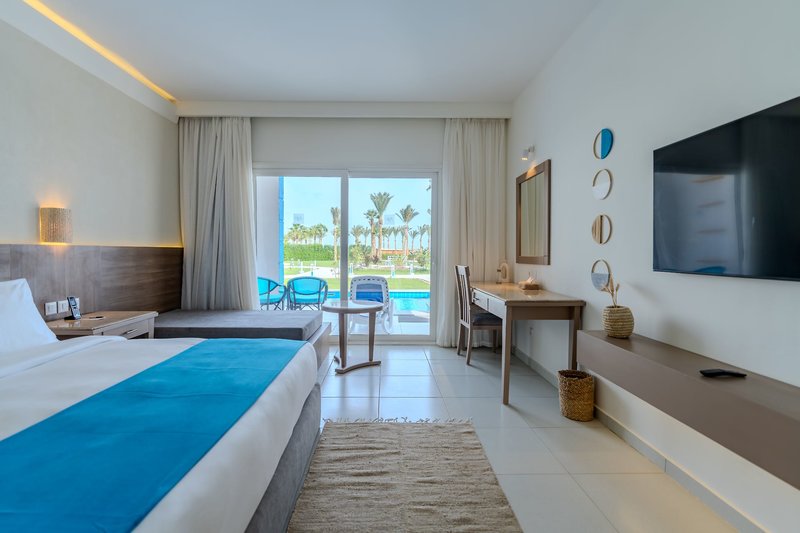 Magic Tulip Beach Resort & Spa 19