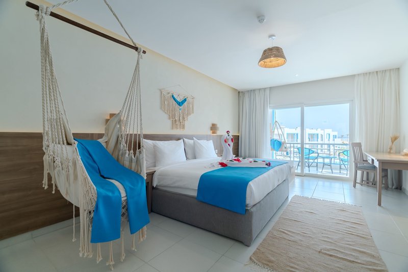 Magic Tulip Beach Resort & Spa 22