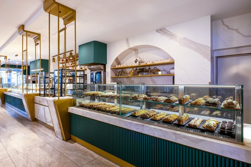 Nirvana Cosmopolitan 34