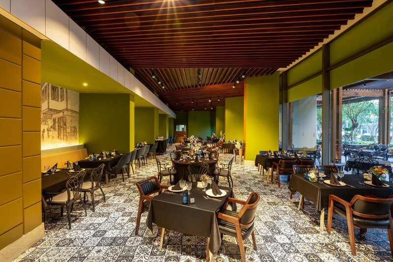 Nirvana Cosmopolitan 38