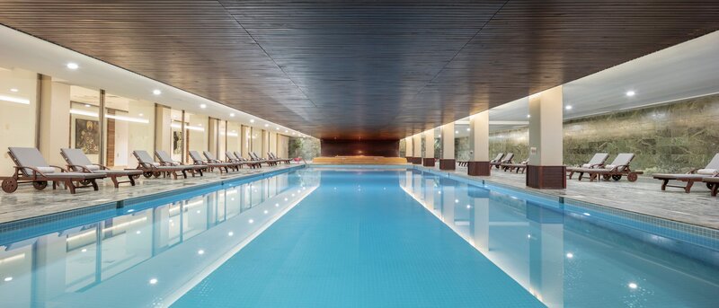 Nirvana Cosmopolitan 47