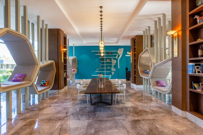 Nirvana Cosmopolitan 68