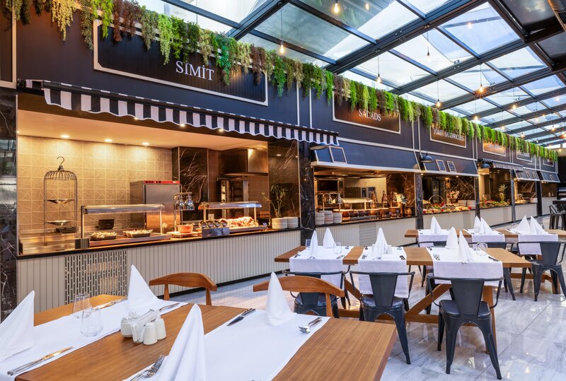 Nirvana Cosmopolitan 73