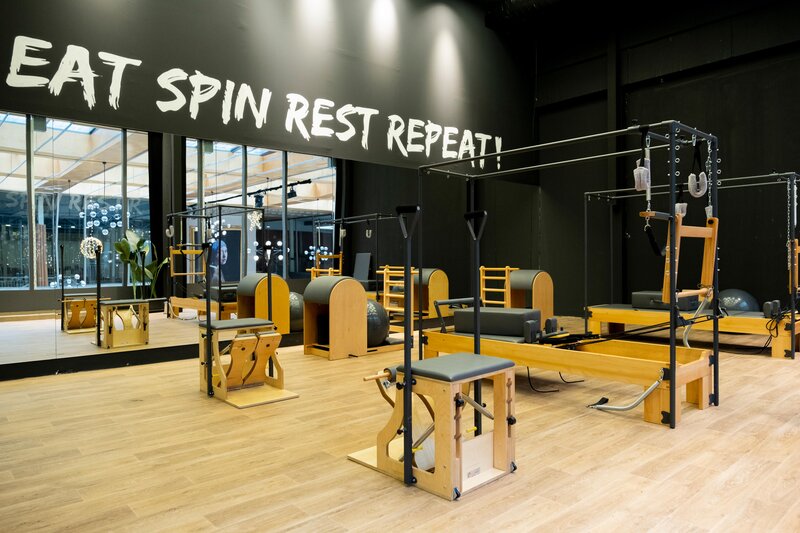 Nirvana Cosmopolitan 84