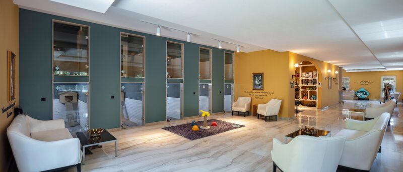 Nirvana Cosmopolitan 140