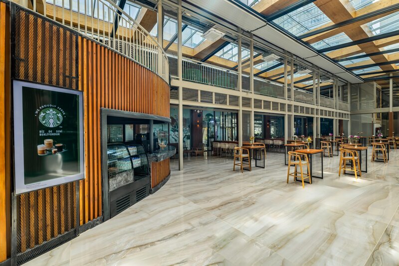 Nirvana Cosmopolitan 21